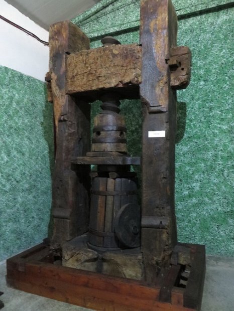 (29) mezzi agricoli d'epoca